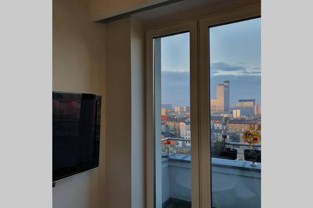 R O M A N T I C City View By Kato Katowice Bagian luar foto