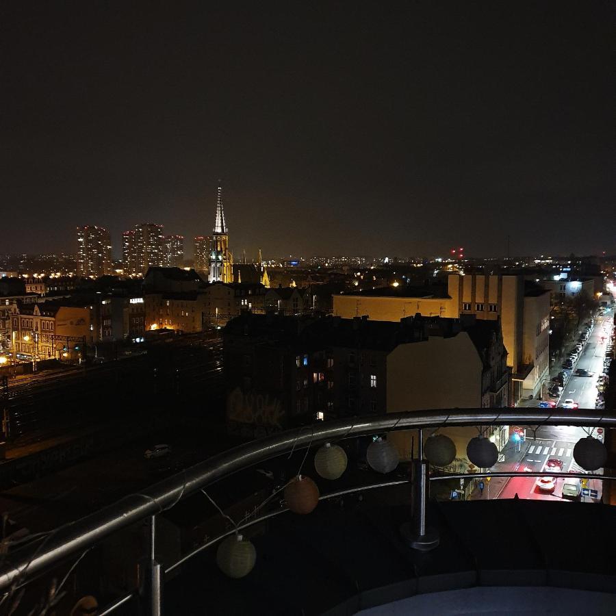 R O M A N T I C City View By Kato Katowice Bagian luar foto